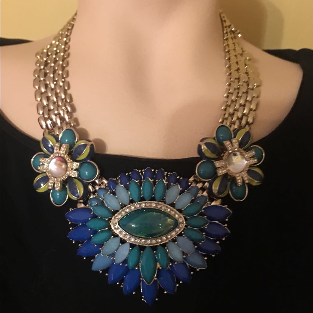 Fashion necklace